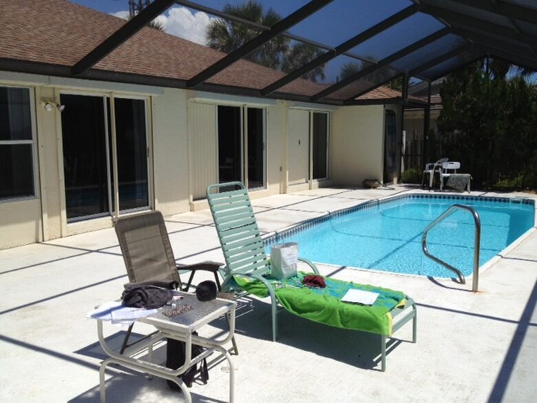 Idyllic Beachfront in Unique Casey Key - Osprey, Florida