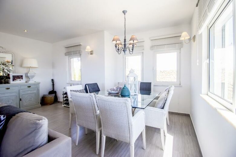 Stunning Algarve Villa (20 mins from Lagos) - Budens, Portugal