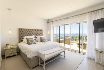 Stunning Algarve Villa (20 mins from Lagos) - Budens, Portugal