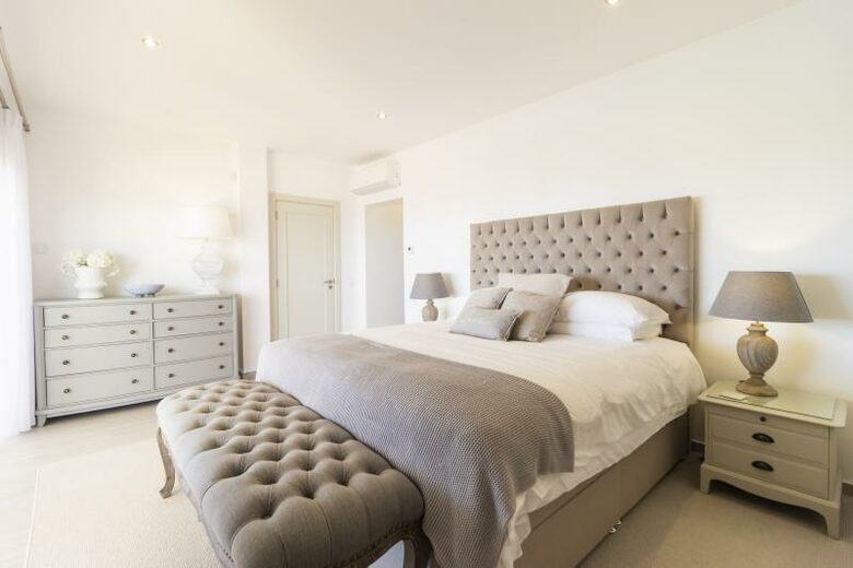 Stunning Algarve Villa (20 mins from Lagos) - Budens, Portugal