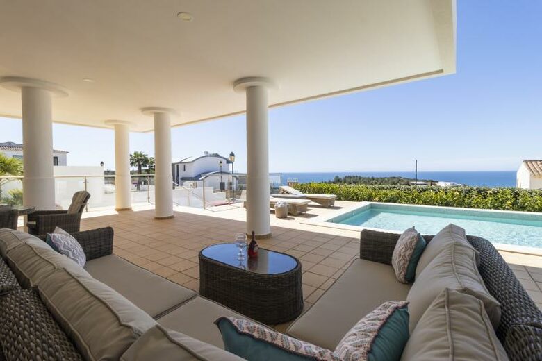 Stunning Algarve Villa (20 mins from Lagos) - Budens, Portugal