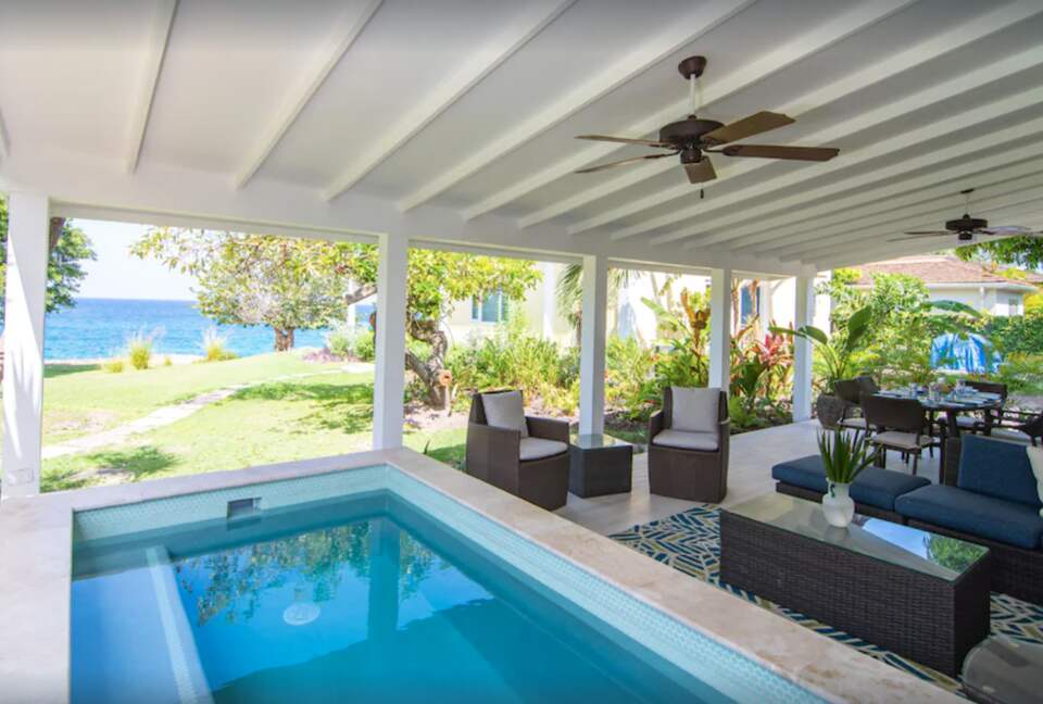 Luxury SettleDown Villa 2 at Chukka Cove in St Ann - Llandovery, Jamaica
