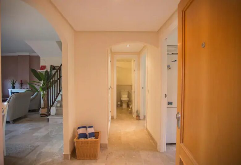 Casa Roja - Estepona, Spain