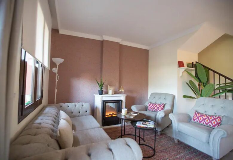 Casa Roja - Estepona, Spain