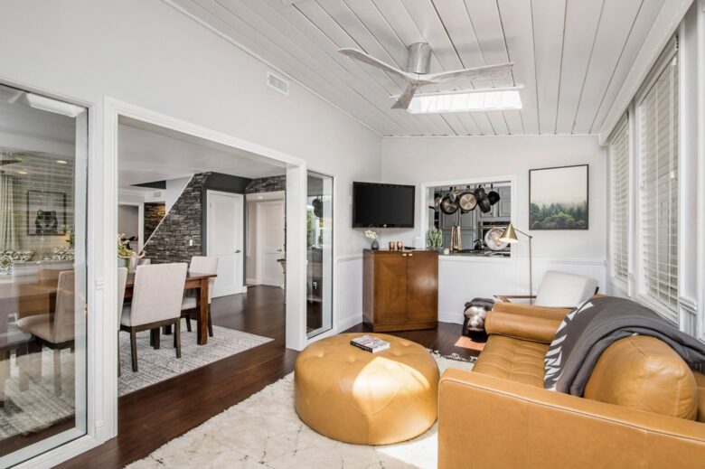 Beautiful Modern Home Walking Distance to Arrowhead Lake and Village - Lake Arrowhead, California