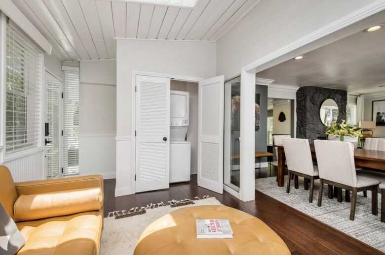 Beautiful Modern Home Walking Distance to Arrowhead Lake and Village - Lake Arrowhead, California