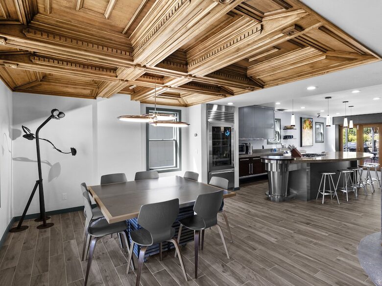 The SnowFun Wine Chalet | Close to Downtown with a Spa, Game Room & Mud Room - Park City, Utah