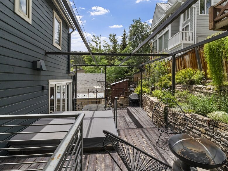 The SnowFun Wine Chalet | Close to Downtown with a Spa, Game Room & Mud Room - Park City, Utah