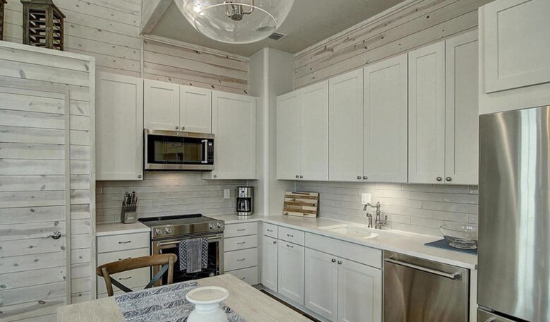 Gorgeous Townhome with Resort-Like Amenities - Port Aransas, Texas