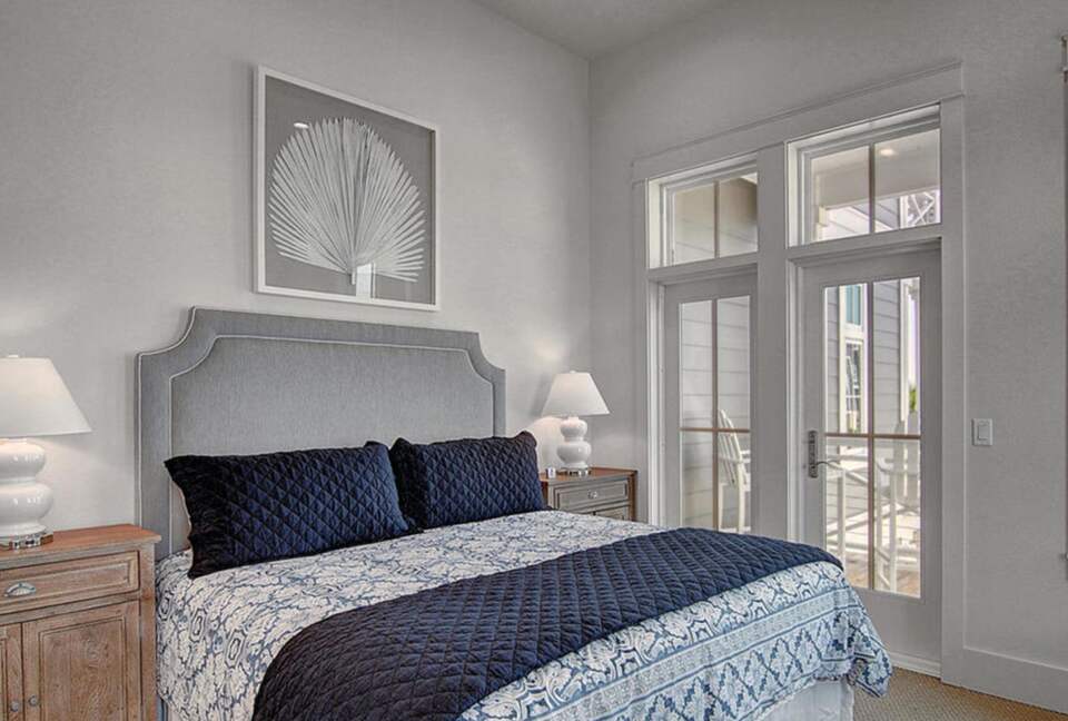 Gorgeous Townhome with Resort-Like Amenities - Port Aransas, Texas