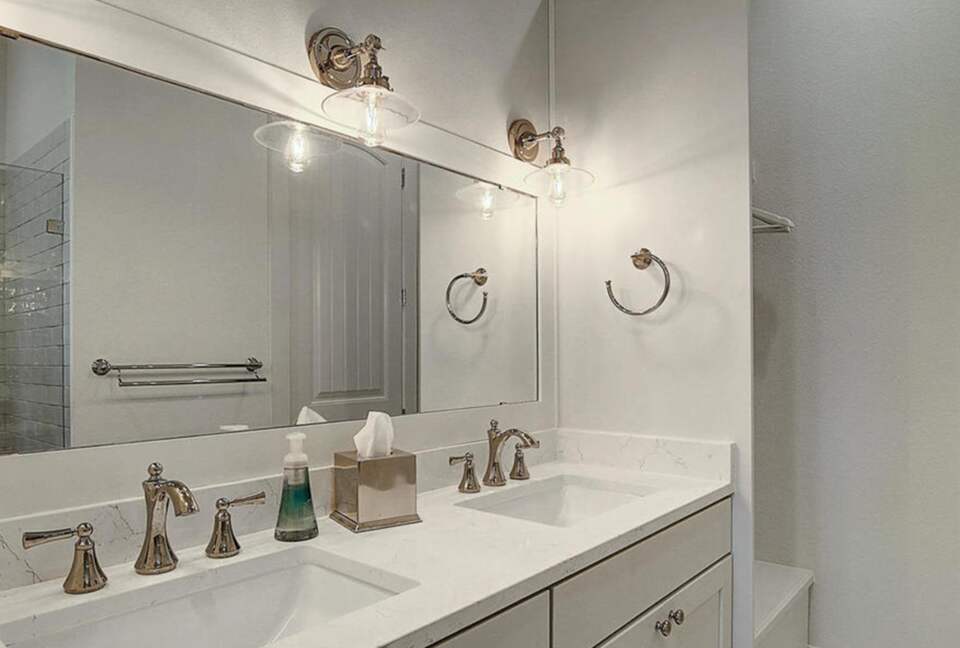 Gorgeous Townhome with Resort-Like Amenities - Port Aransas, Texas