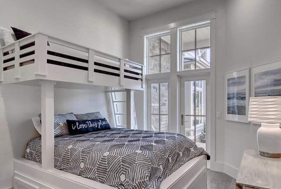 Gorgeous Townhome with Resort-Like Amenities - Port Aransas, Texas