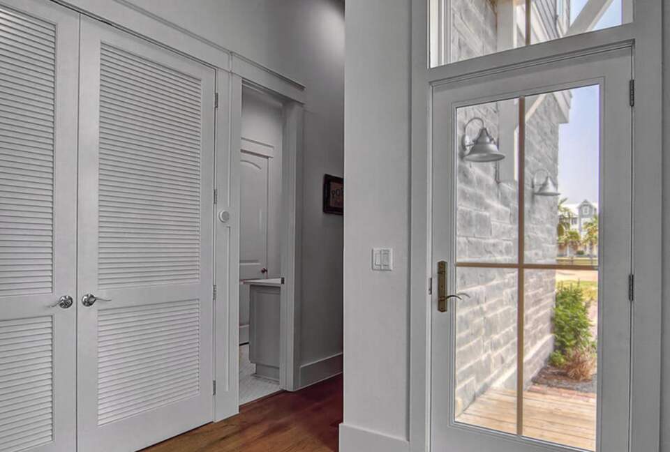 Gorgeous Townhome with Resort-Like Amenities - Port Aransas, Texas