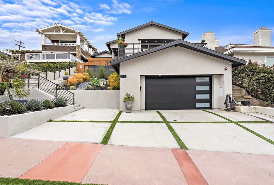 Pristine Ocean View Villa - San Clemente, California