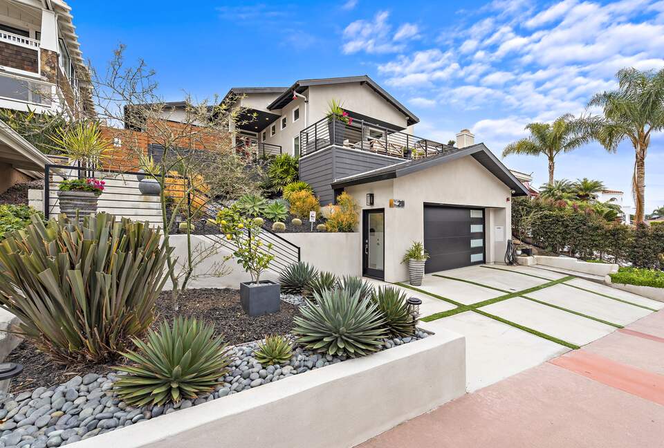 Pristine Ocean View Villa - San Clemente, California