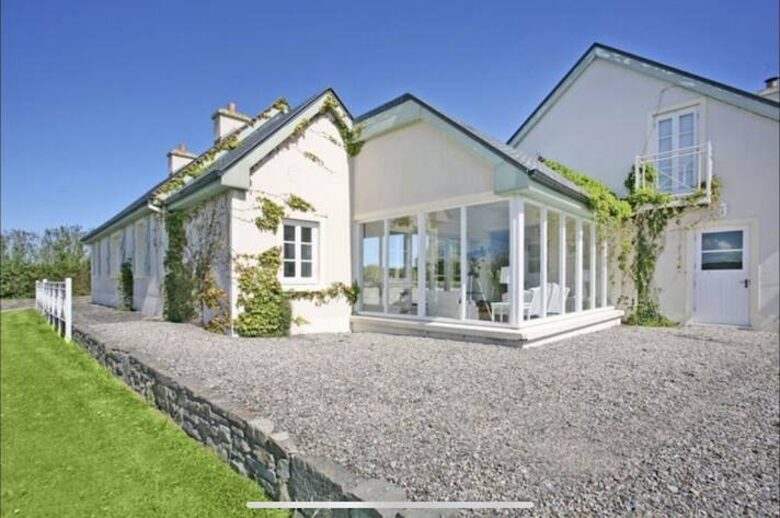 Wild Atlantic Way Beach House - Doonbeg, Ireland