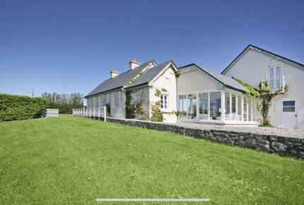 Wild Atlantic Way Beach House - Doonbeg, Ireland