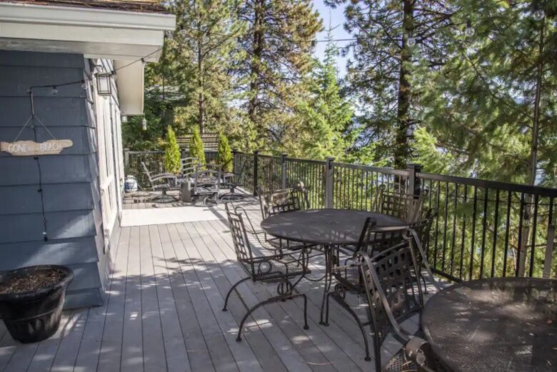 Charming Lakefront Home on Pristine Lake Coeur d' Alene - Coeur d'Alene, Idaho
