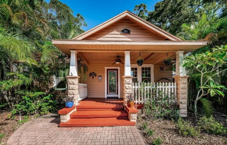 Craftsman Bungalow in Historic Kenwood - 3 Blocks to Central Ave! - St. Petersburg, Florida
