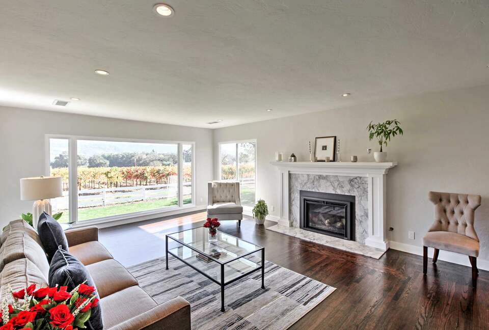 Sonoma Sunsets | With patio and vineyard views - Sonoma, California