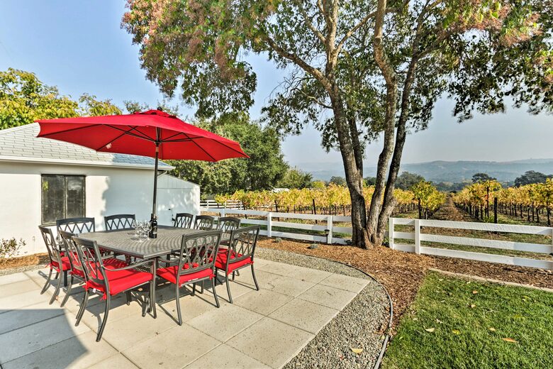 Sonoma Sunsets | With patio and vineyard views - Sonoma, California
