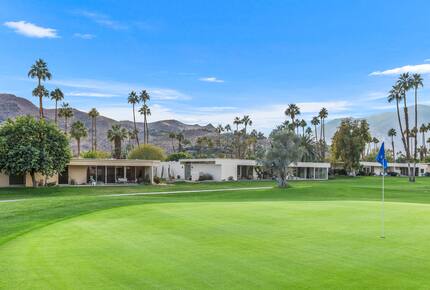 MidCentury Beauty | On golf course with a pool - Palm Springs, California