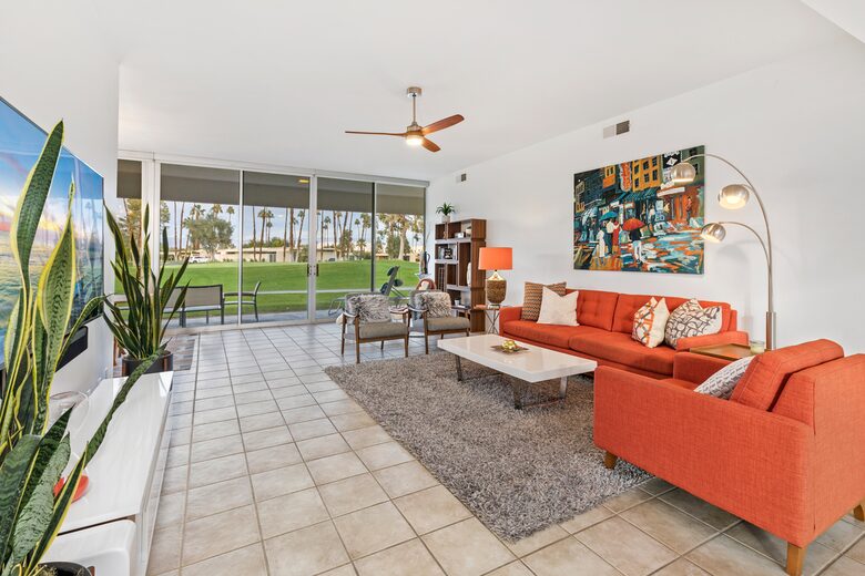 MidCentury Beauty | On golf course with a pool - Palm Springs, California