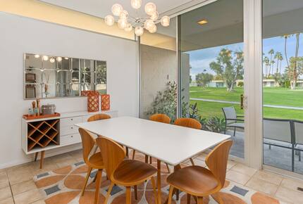 MidCentury Beauty | On golf course with a pool - Palm Springs, California