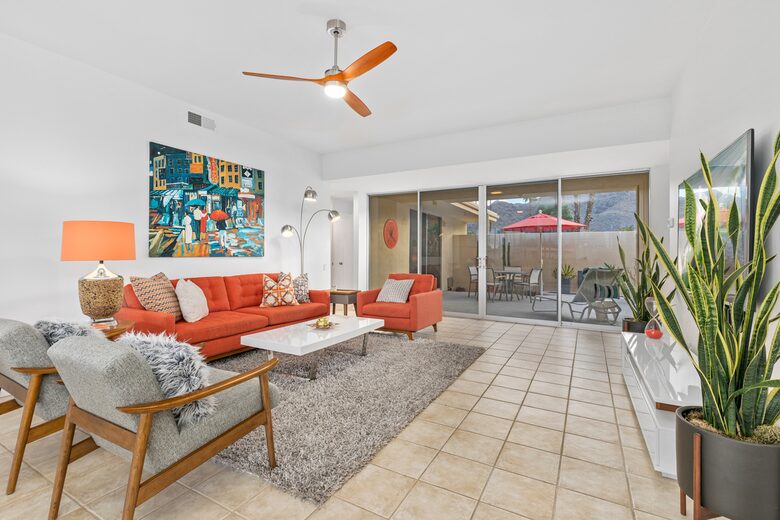 MidCentury Beauty | On golf course with a pool - Palm Springs, California