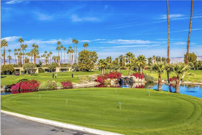 MidCentury Beauty | On golf course with a pool - Palm Springs, California