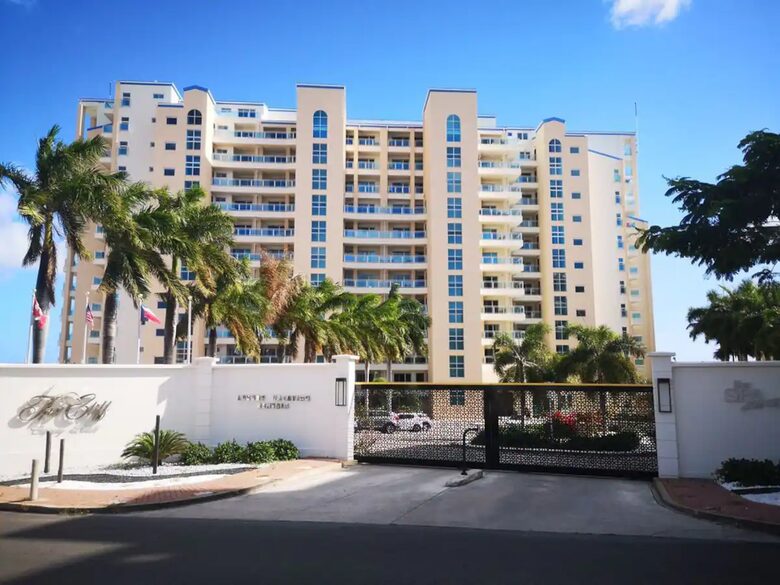 The Cliff - Ocean View Luxury Unit - Saint-Marteen, Sint Maarten (Dutch part)