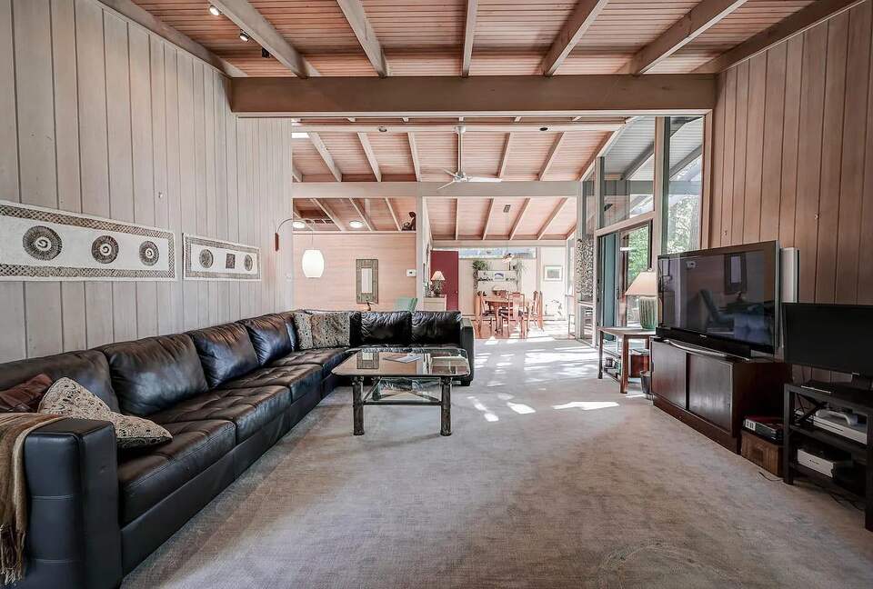 Unique Mid-century Modern Home - Baltimore, Maryland