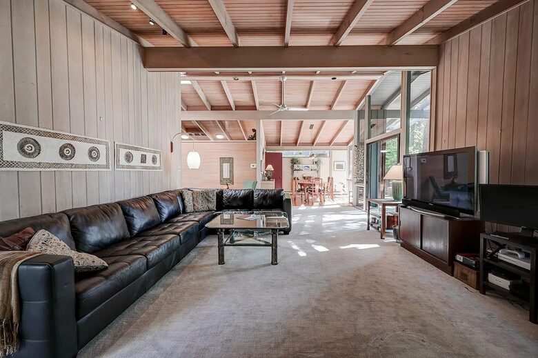 Unique Mid-century Modern Home - Baltimore, Maryland