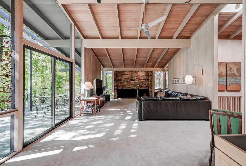 Unique Mid-century Modern Home - Baltimore, Maryland