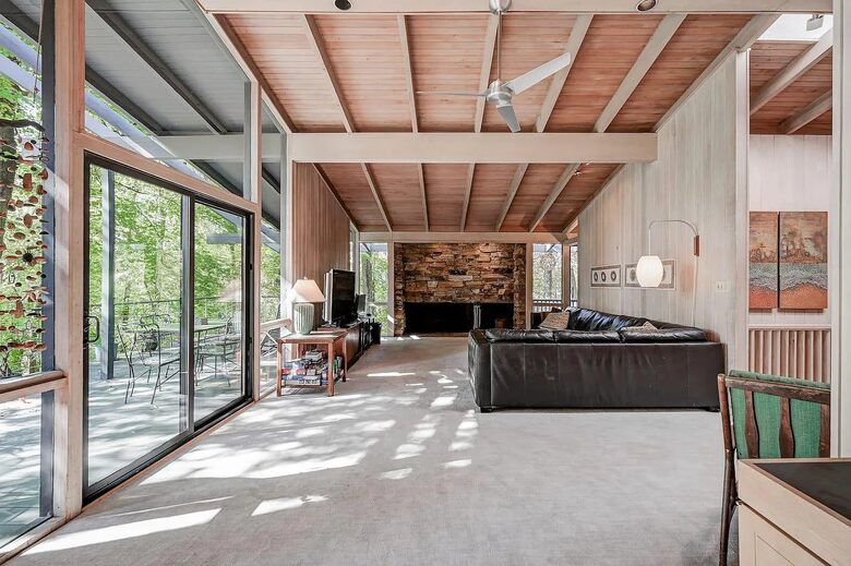 Unique Mid-century Modern Home - Baltimore, Maryland