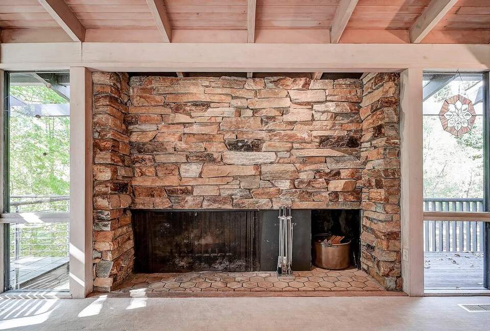 Unique Mid-century Modern Home - Baltimore, Maryland