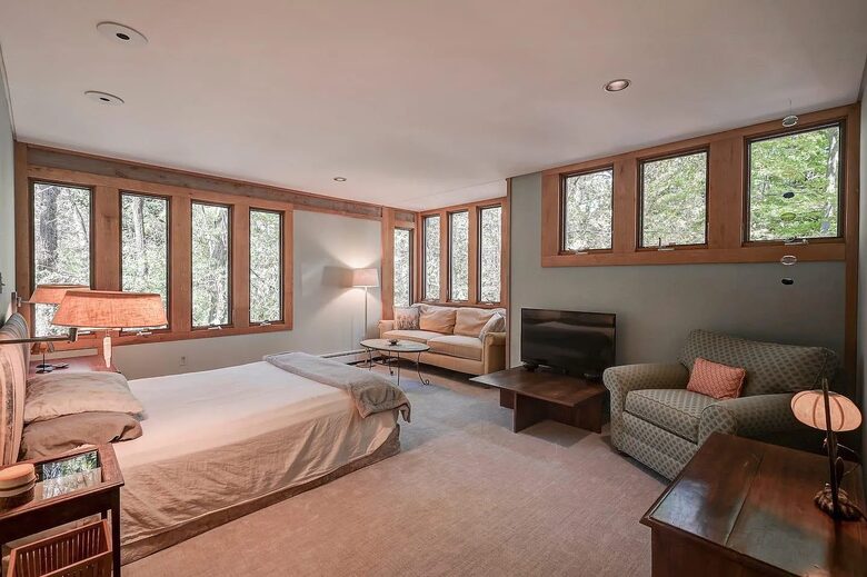 Unique Mid-century Modern Home - Baltimore, Maryland