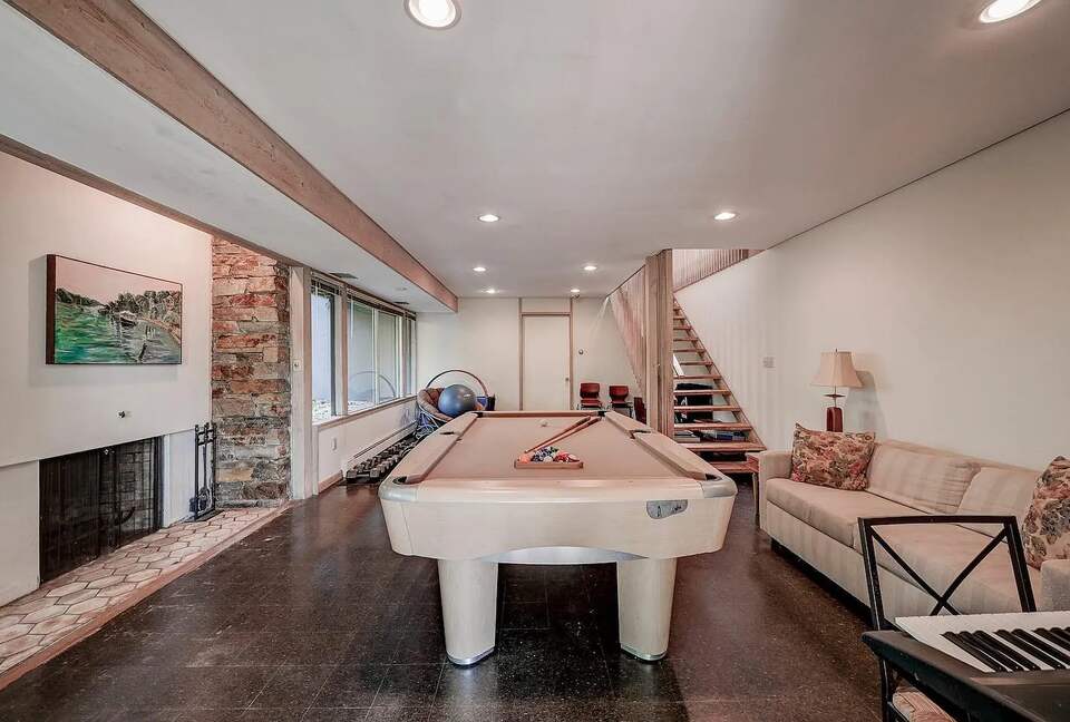 Unique Mid-century Modern Home - Baltimore, Maryland