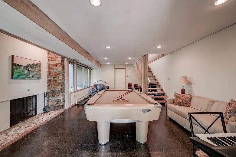 Unique Mid-century Modern Home - Baltimore, Maryland