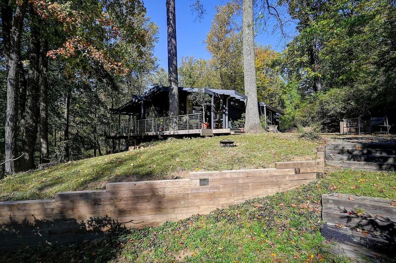 Unique Mid-century Modern Home - Baltimore, Maryland