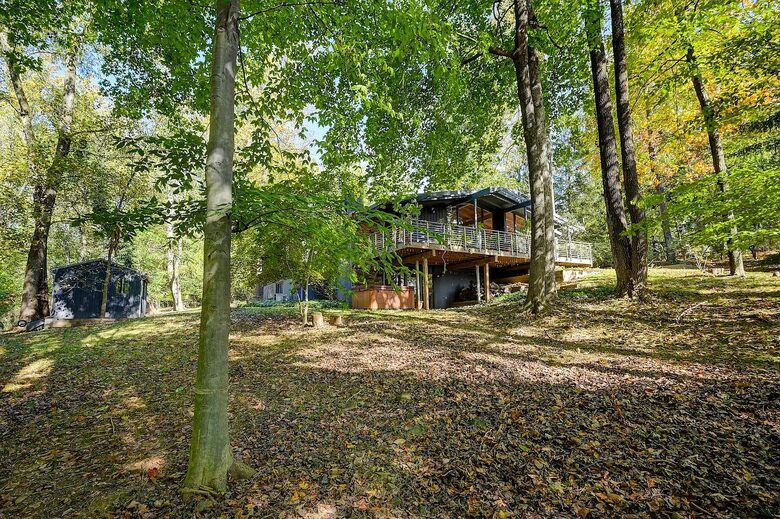 Unique Mid-century Modern Home - Baltimore, Maryland