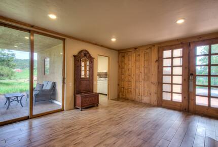 Luxurious Mountain Getaway, convenient to Denver! - Golden, Colorado