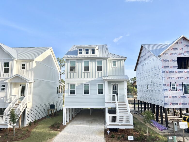 Santa Rosa Beach Waterfront Getaway - Santa Rosa Beach, Florida