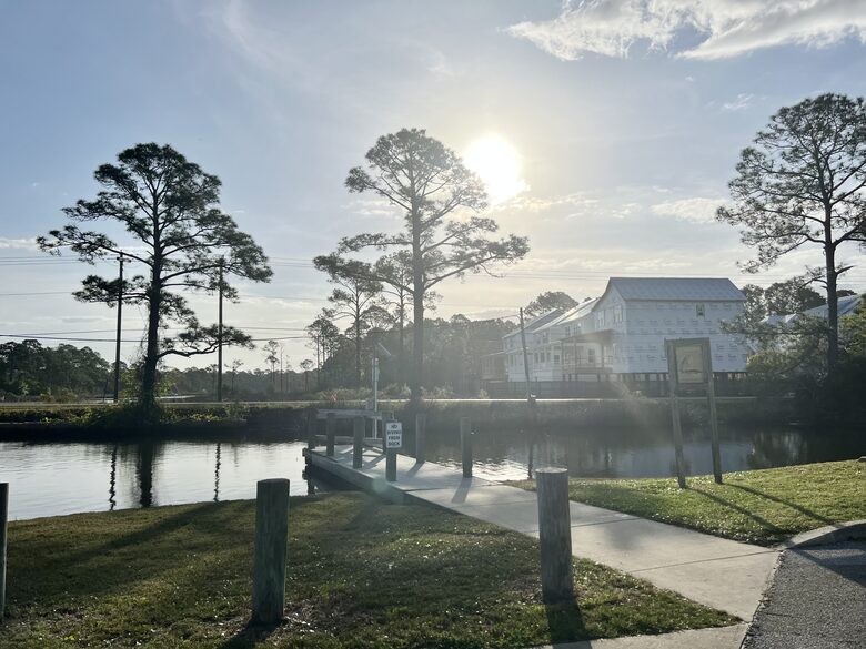 Santa Rosa Beach Waterfront Getaway - Santa Rosa Beach, Florida