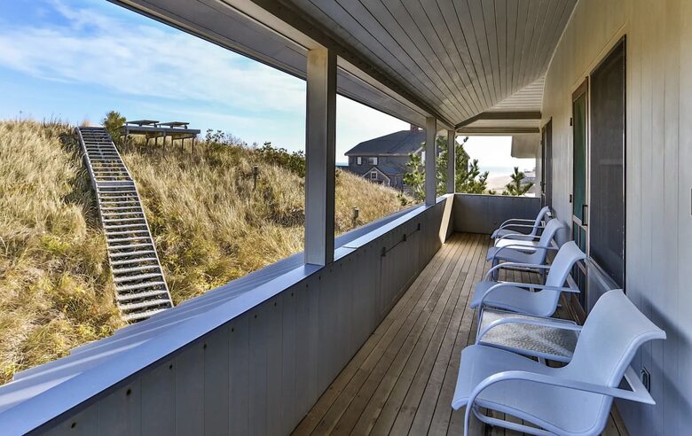 Cape Cod Oceanfront Home in National Seashore - Truro, Massachusetts