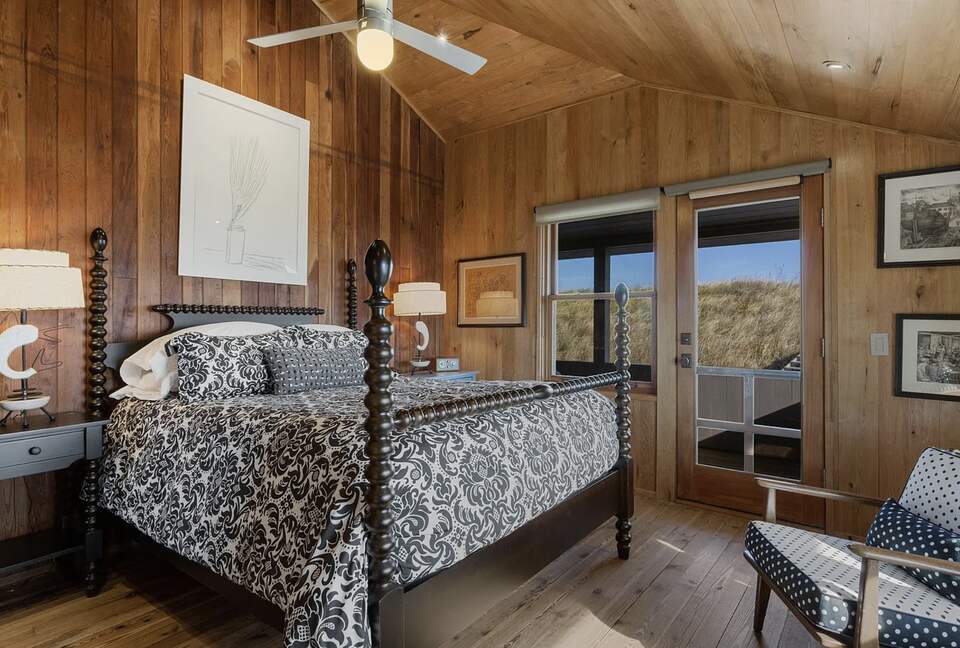 Cape Cod Oceanfront Home in National Seashore - Truro, Massachusetts