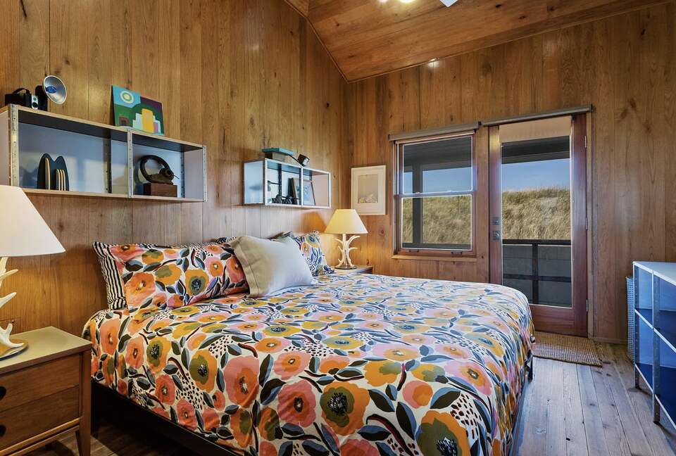 Cape Cod Oceanfront Home in National Seashore - Truro, Massachusetts