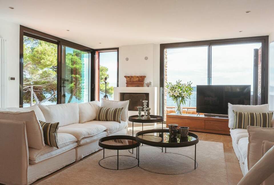 Villa Eole (R) - Hyères, France