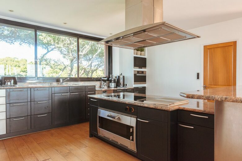 Villa Eole (R) - Hyères, France