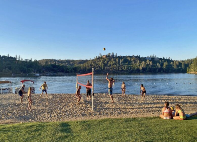 The Happy Place at Yosemite | Outdoor Adventurers Dream with Endless Amenities - Groveland, California